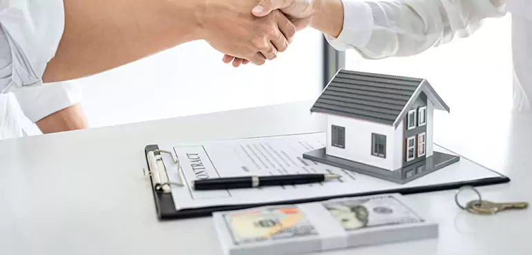 Why Choose Clarksville Home Buyers to Buy Your Home Off Market On Cash in Clarksville, TN?