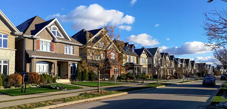 Common Reasons to Sell Your House for Cash in Clarksville